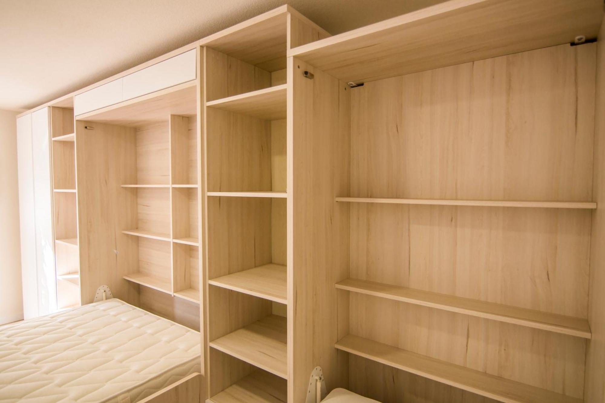 Apartamentos Plaza De Santiago - Estudios Turisticos - 1 Llave Pinto Ngoại thất bức ảnh