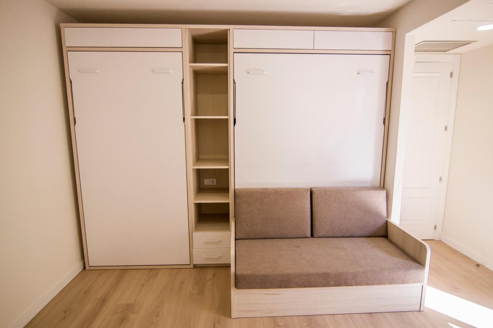 Apartamentos Plaza De Santiago - Estudios Turisticos - 1 Llave Pinto Ngoại thất bức ảnh
